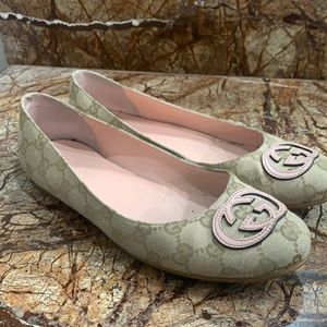 Gucci ballet flats, 38, great condition
